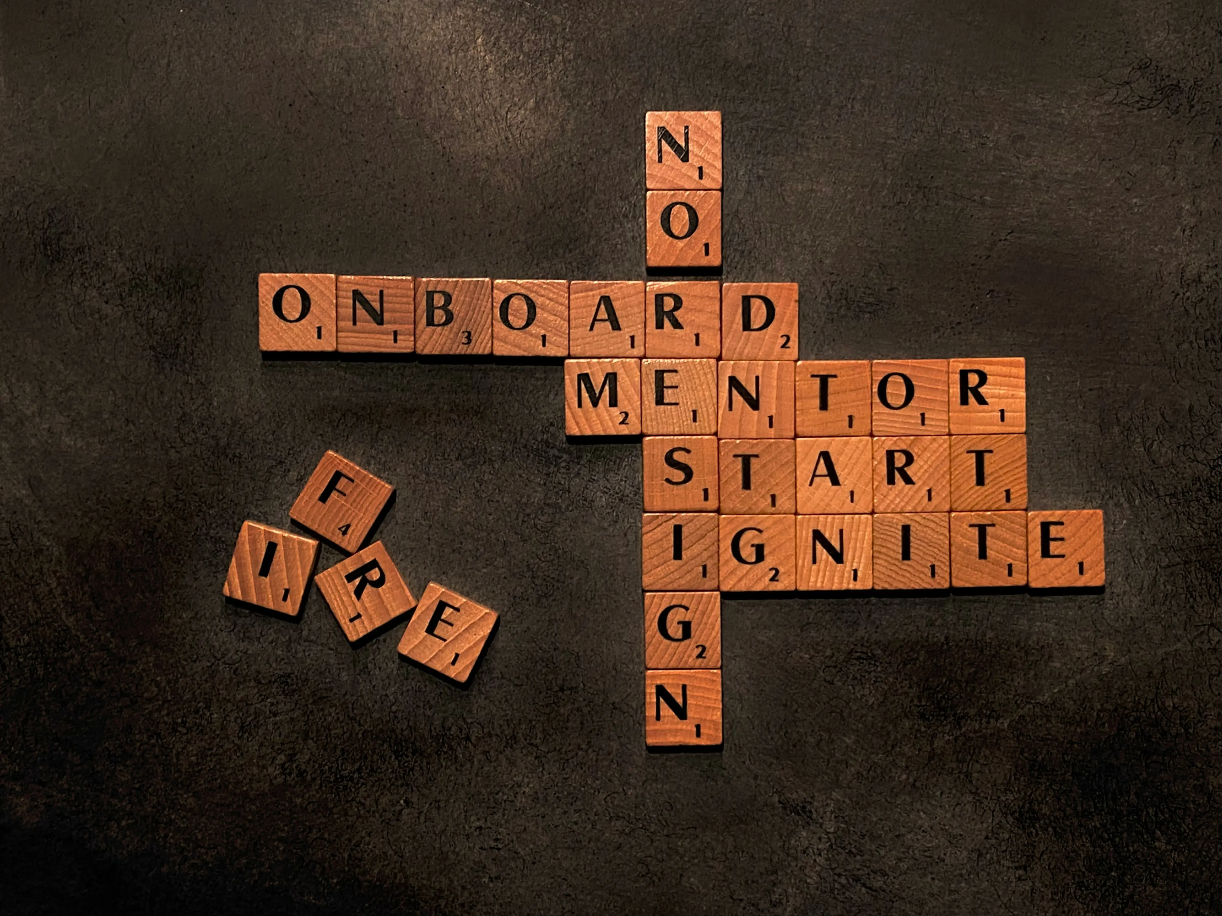 How to Onboard New Sales Reps 10x Faster with Message Snippets
