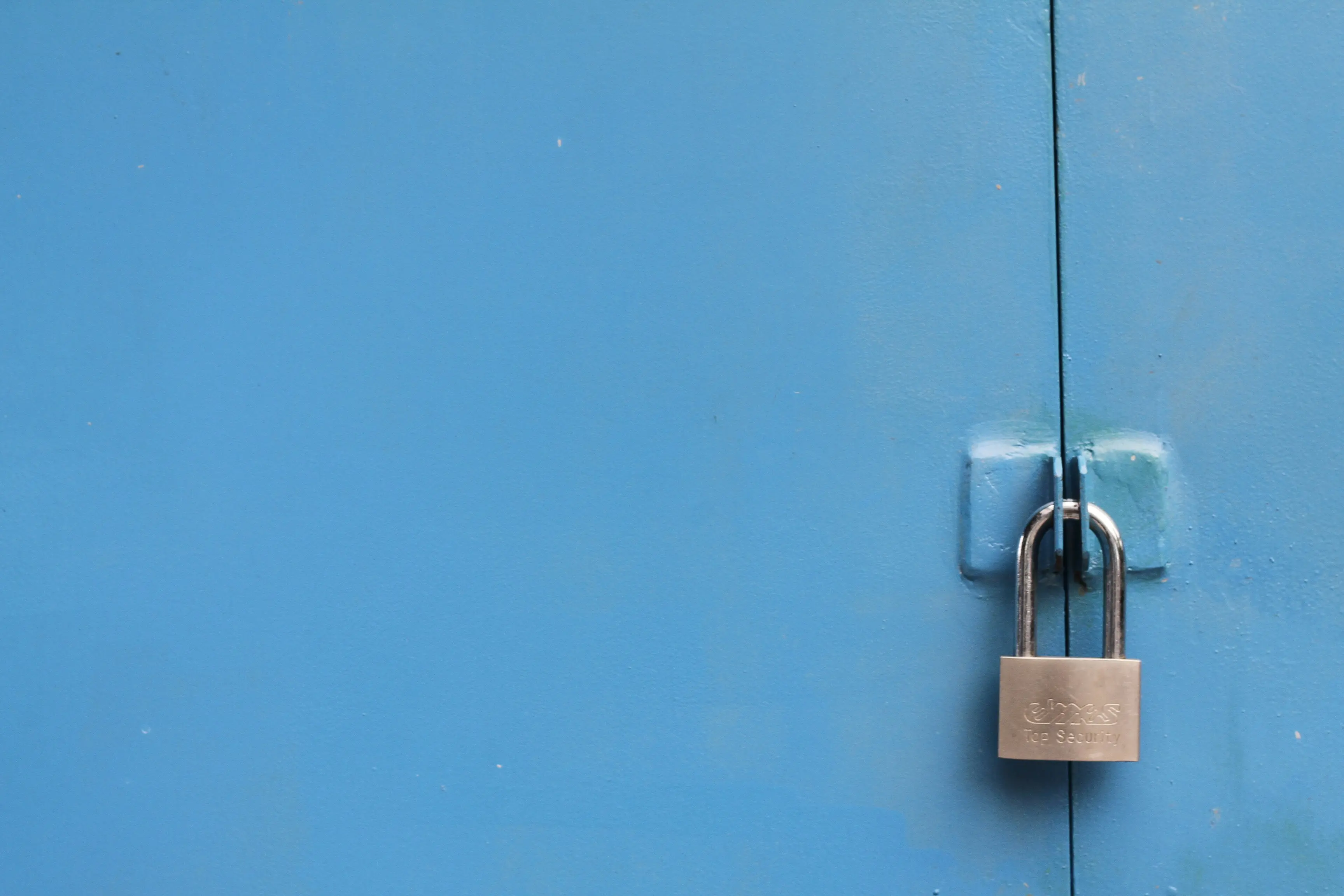 Navigating LinkedIn's Connection Request Limits: A Guide for Free Members