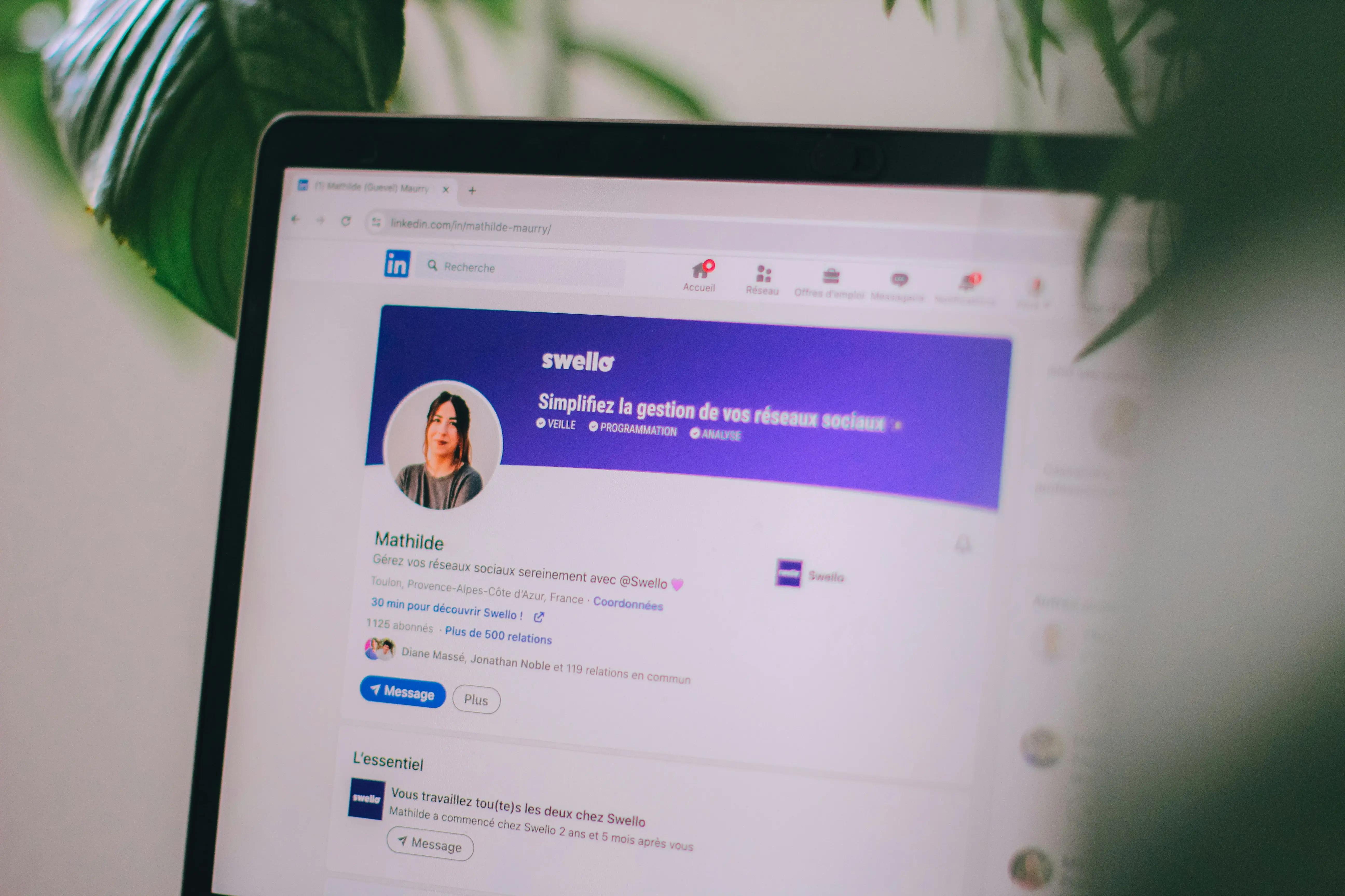 How Accurate is LinkedIn Active Status? Active Status Myths Debunked
