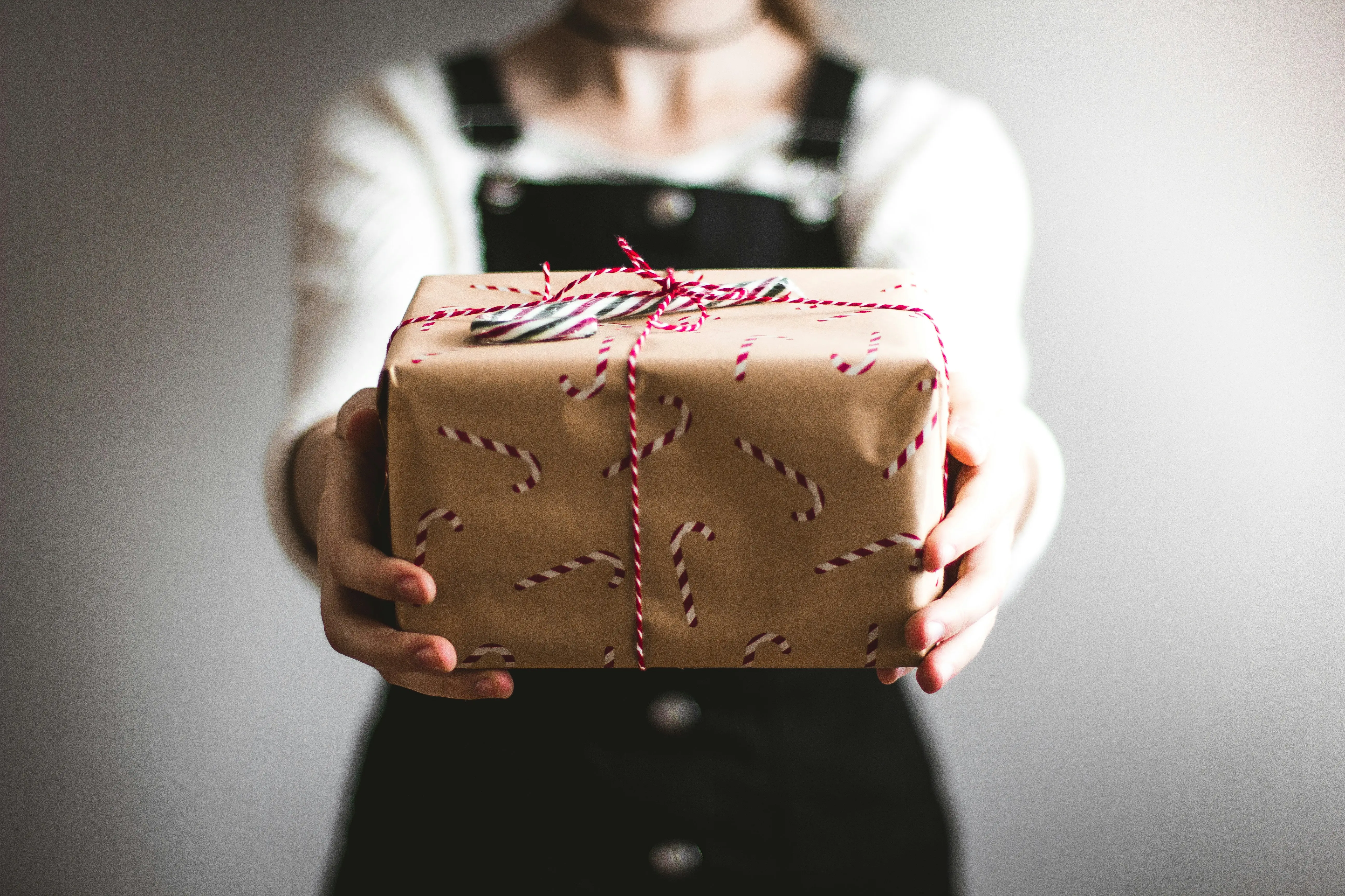 The Art of Reciprocity: How Giving Away Value Can Transform Your Sales Approach