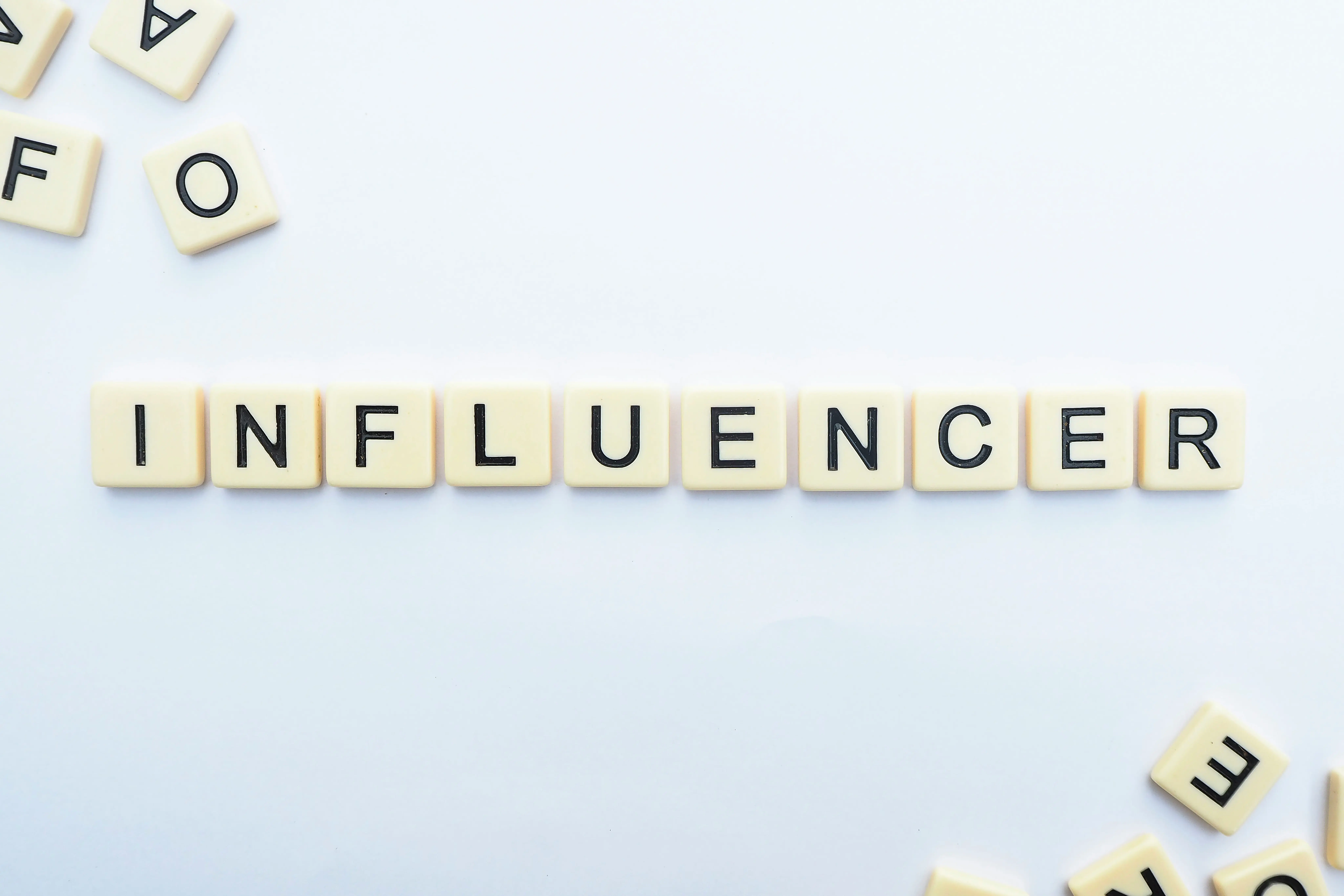 10 Must-Have Tools for LinkedIn Influencers With 5,000+ Followers