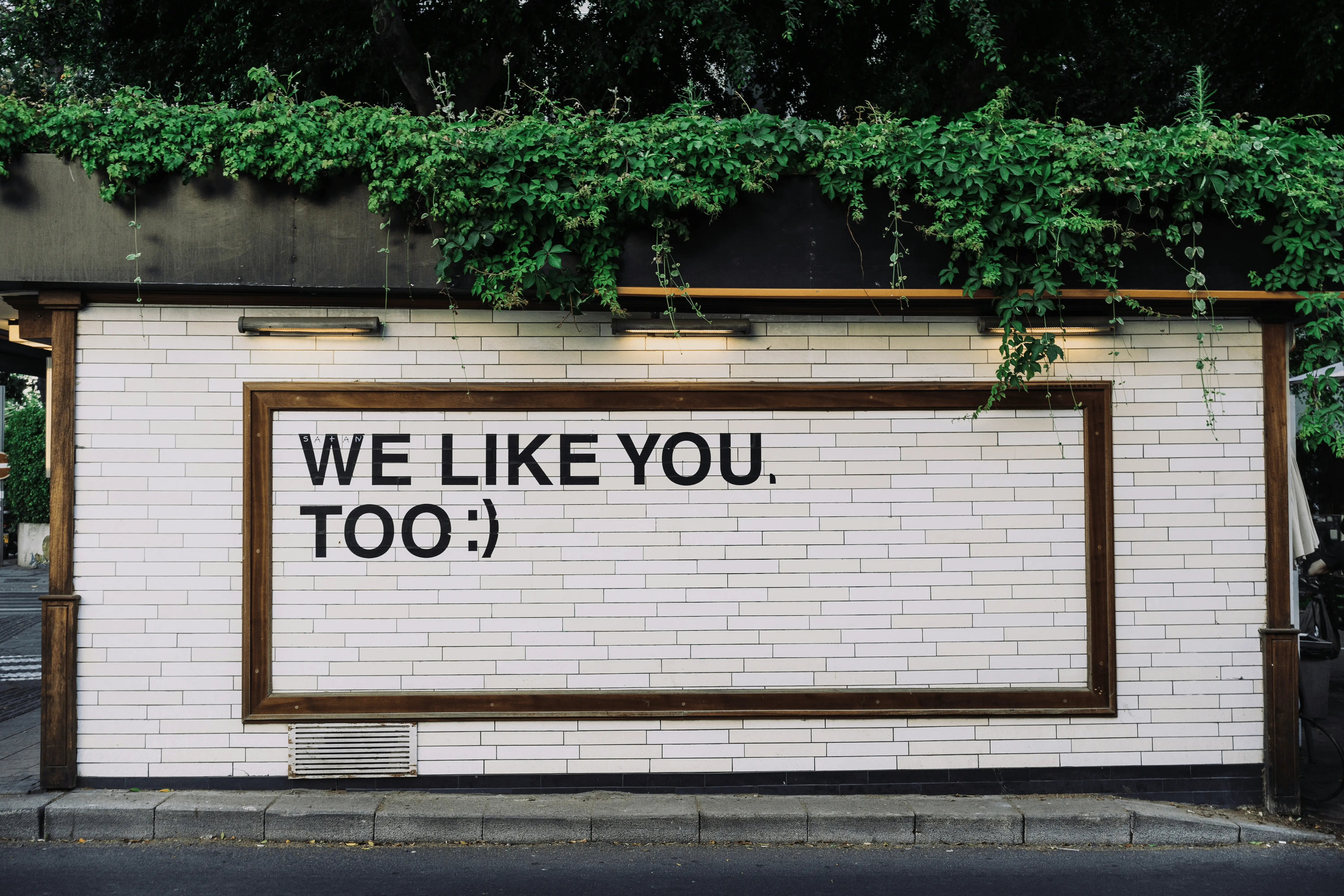 LinkedIn Recommendations: Samples & How to Write One