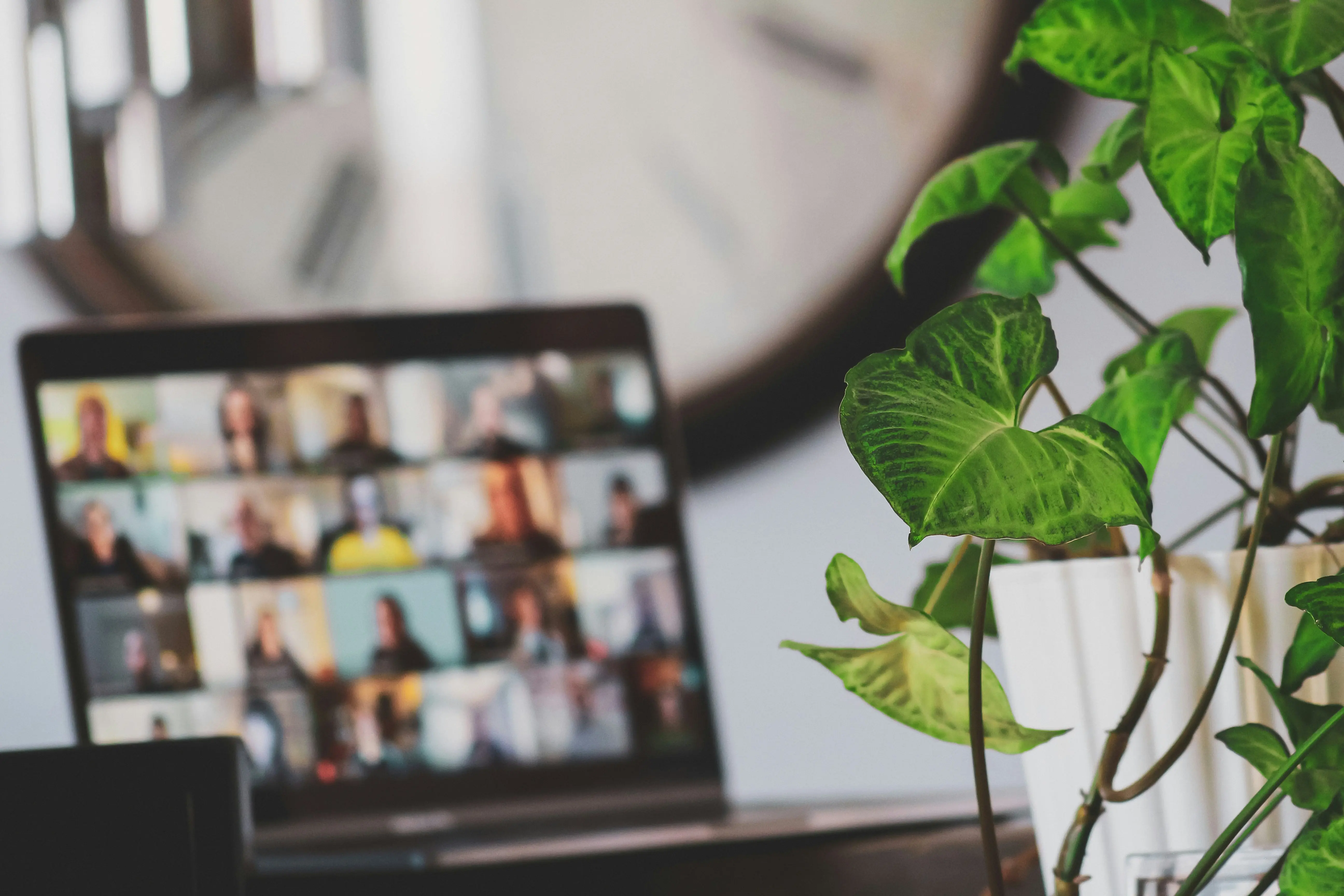 LinkedIn Inbox Management for Agencies: How to Handle Multiple Client Accounts