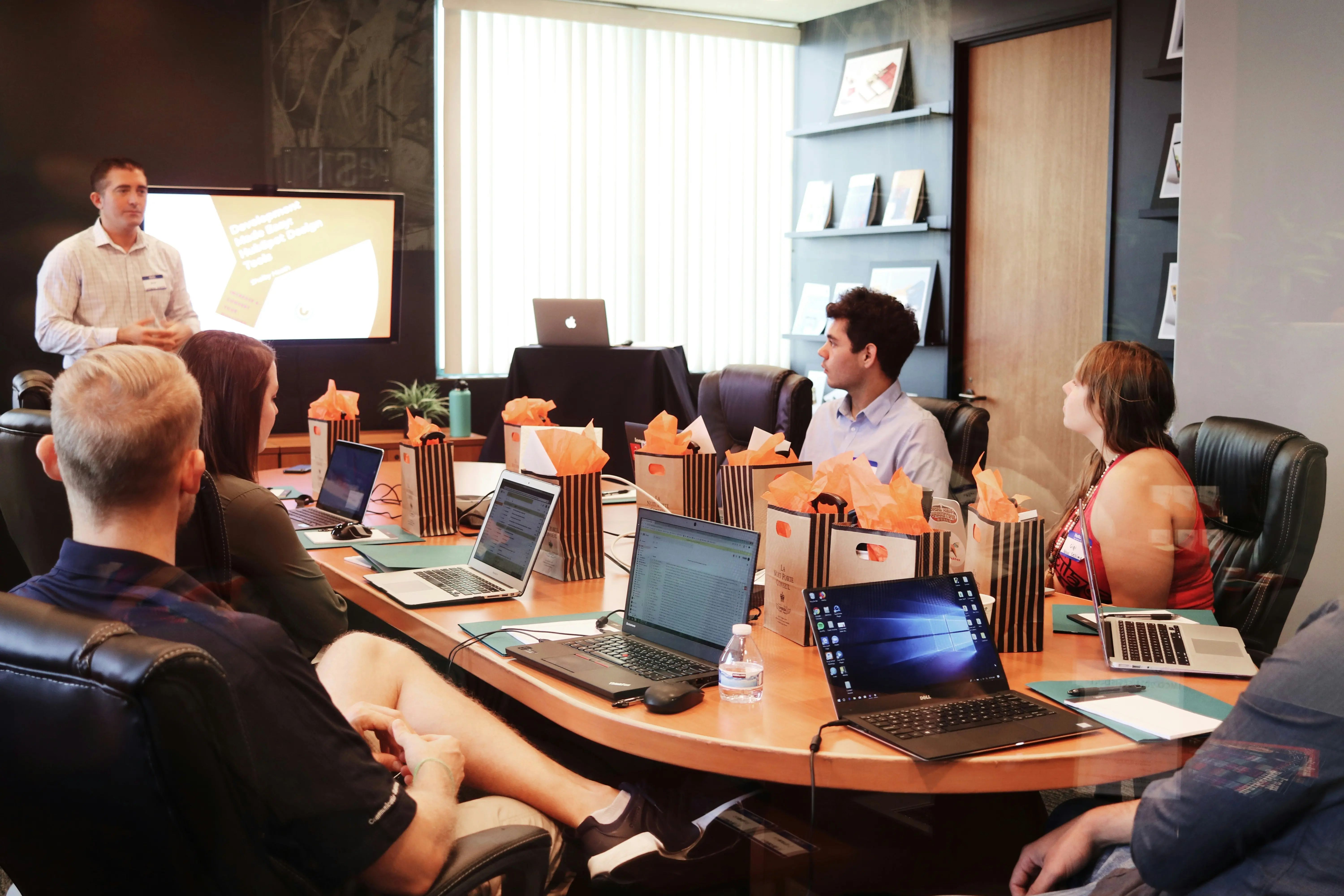 Business Development in Recruitment: Finding the Right Balance