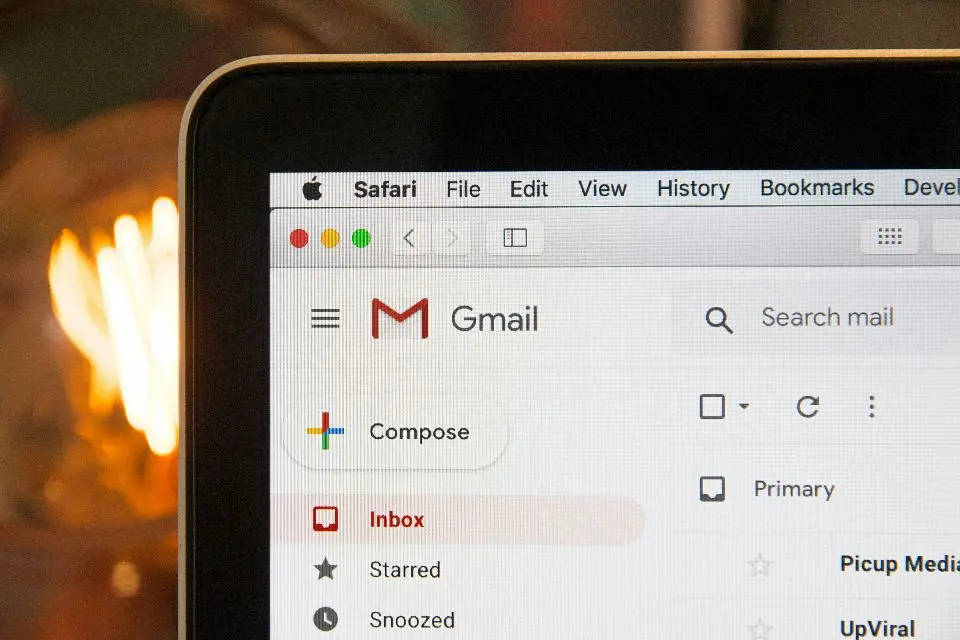 How to Find Emails from LinkedIn Profiles (2026 Tools & Methods)