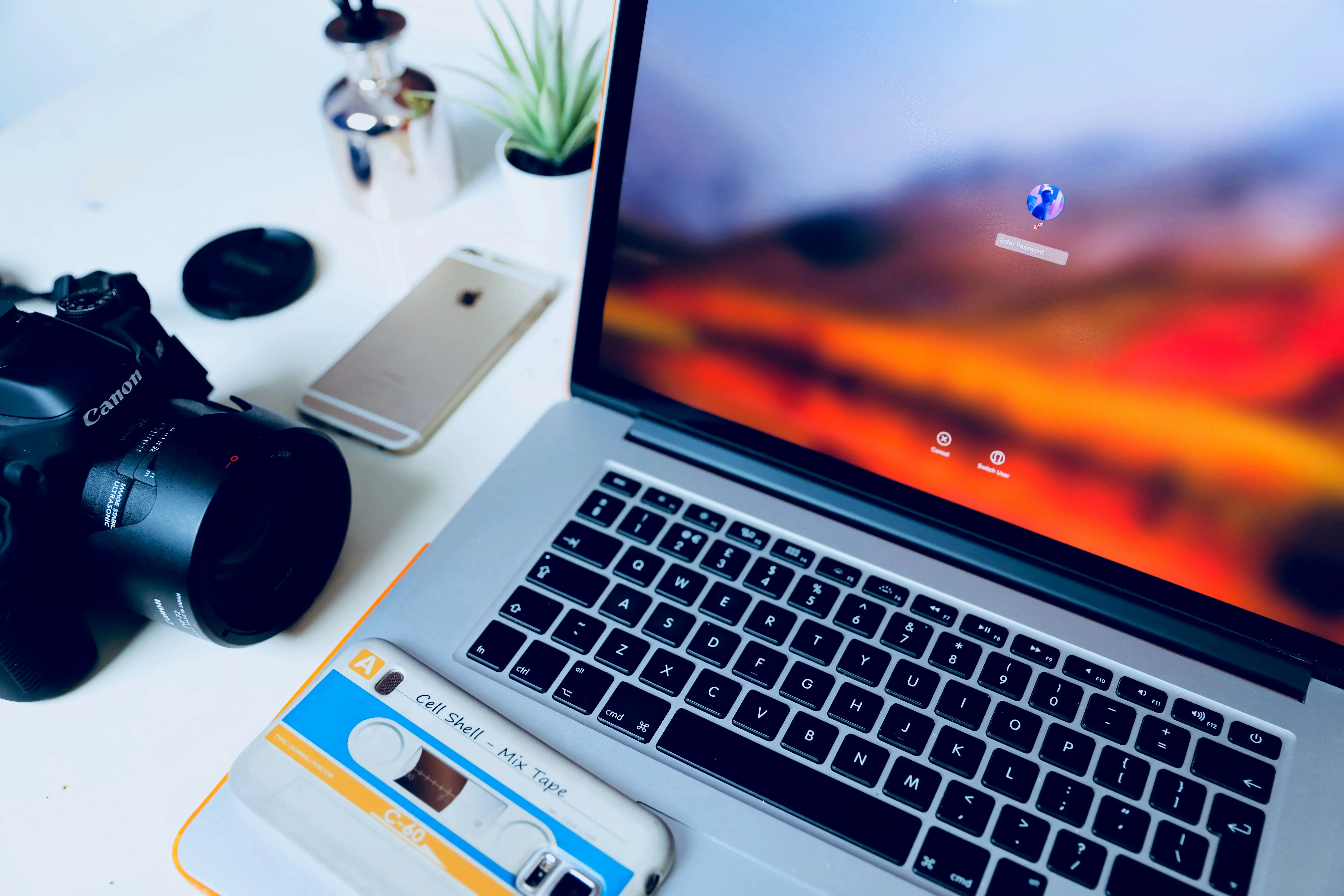 How Sales Teams Share LinkedIn Access Without Sharing Passwords