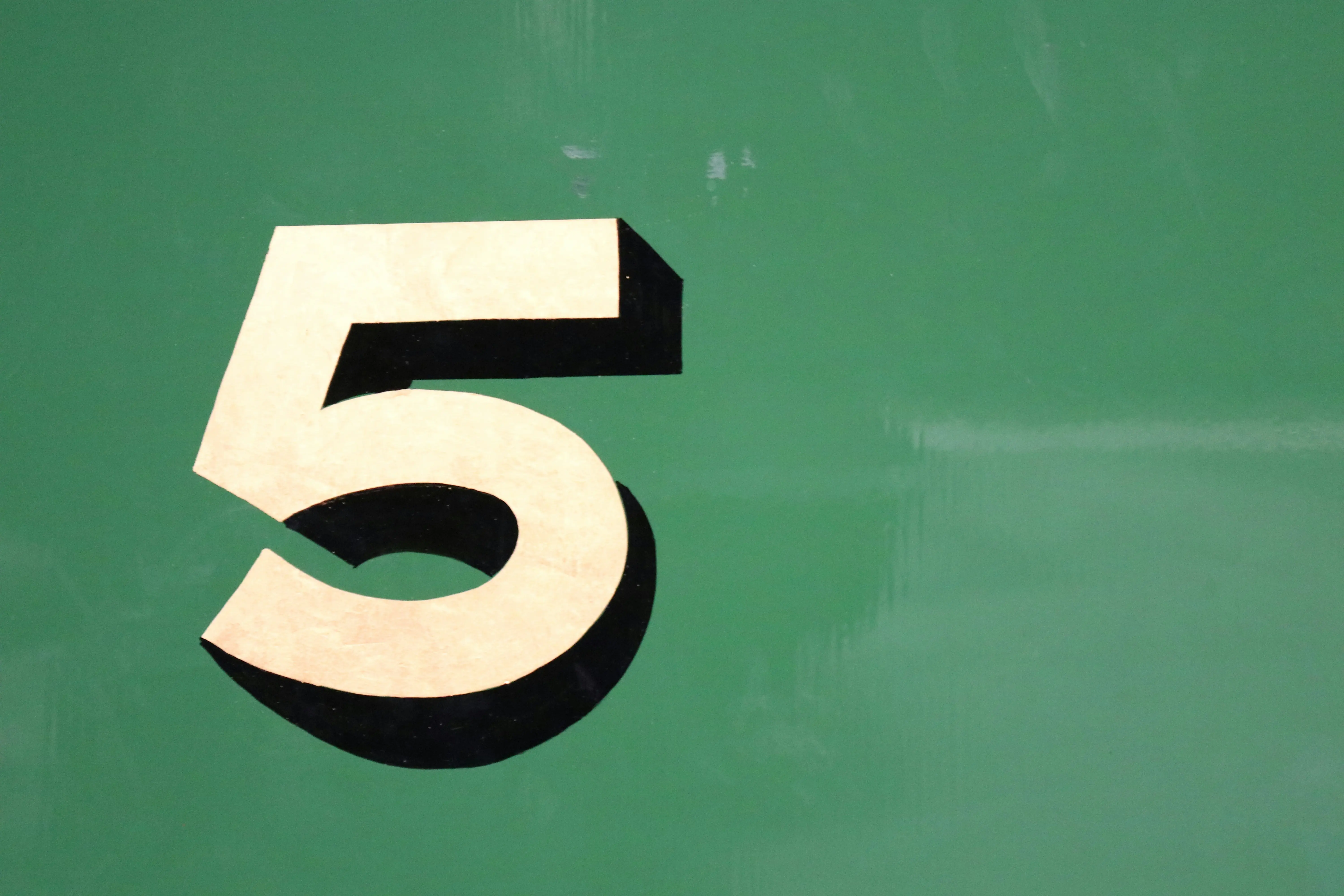 The Top 5 Lightweight CRMs for LinkedIn (That Won't Overwhelm You)