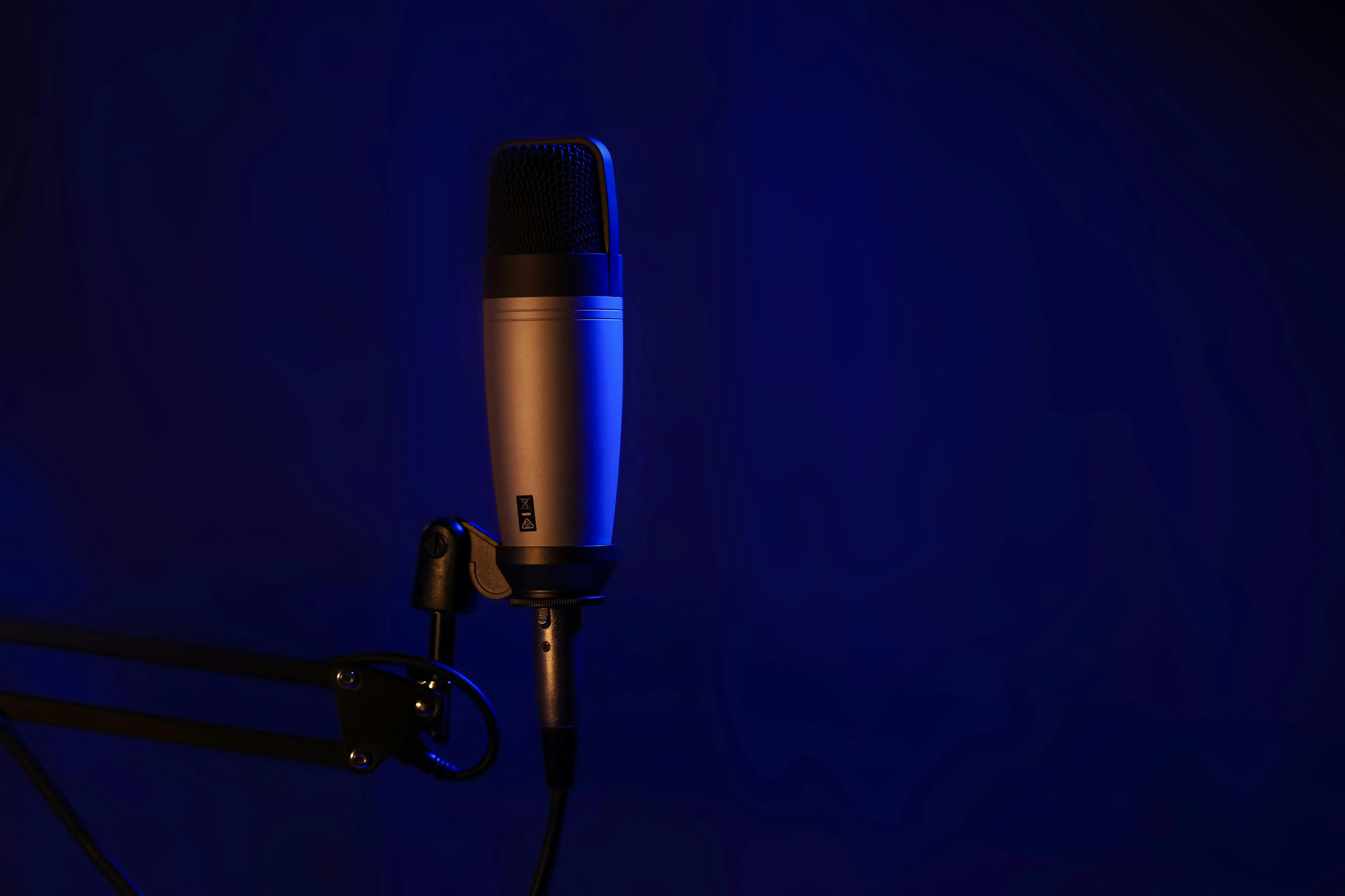 Best Tools to Send Voice Notes on LinkedIn Desktop