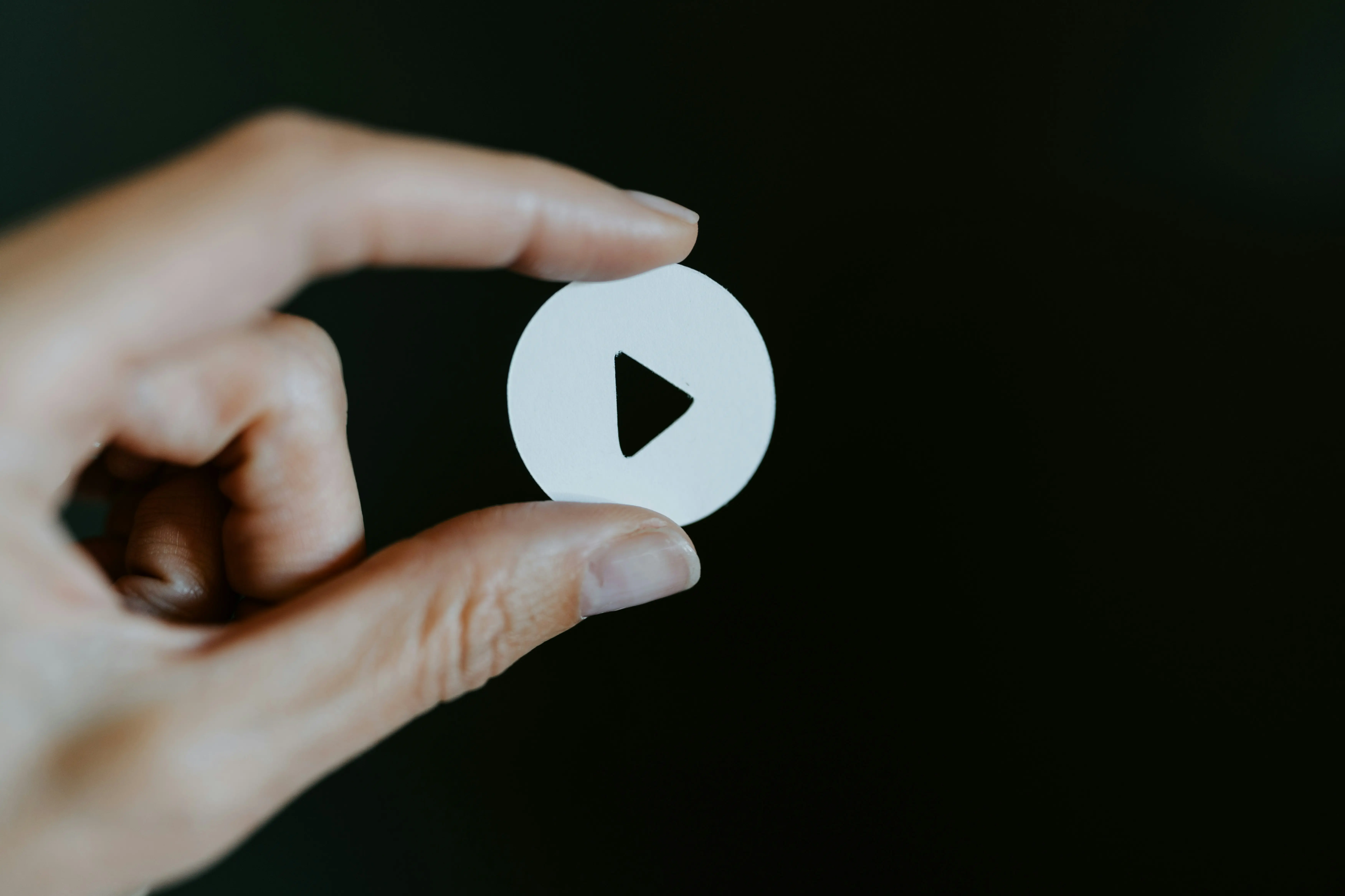 How to Send Video Messages on LinkedIn from Desktop (3 Methods That Actually Work)