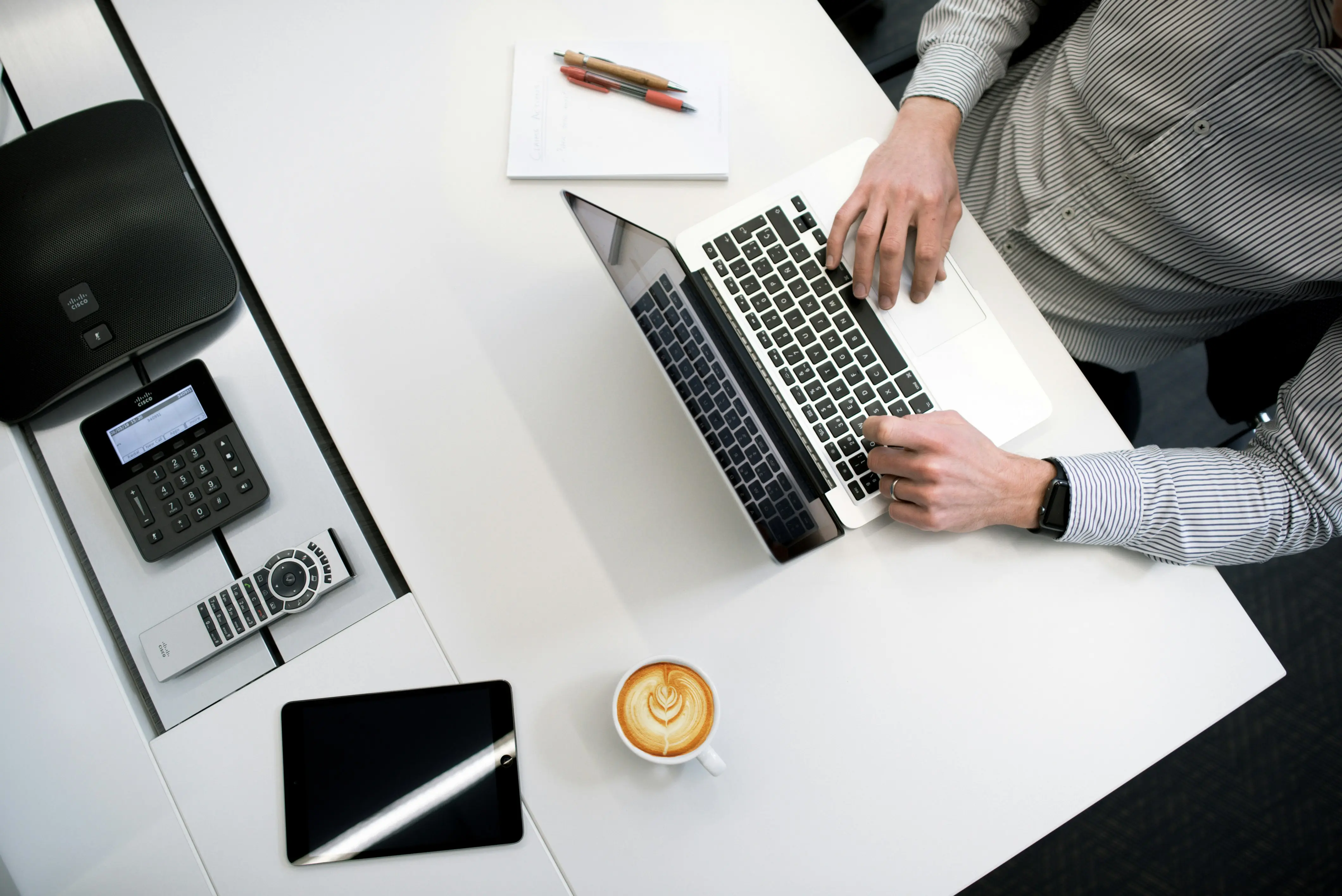 The Ultimate Guide to Managing Admin Groups on LinkedIn for Team Productivity