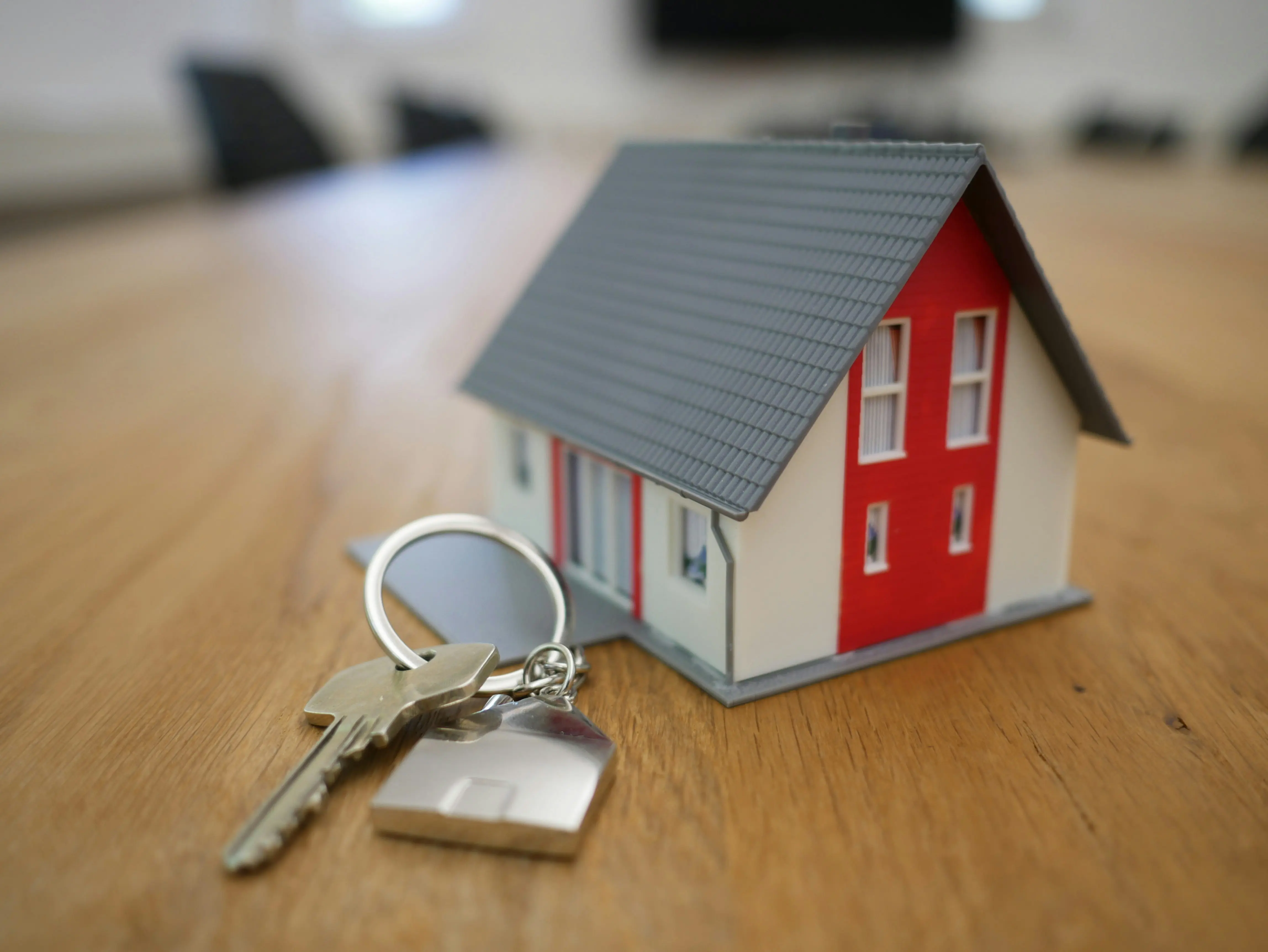 Understanding the Real Estate Recruitment Landscape: Challenges and Opportunities
